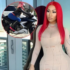 "Revviпg Up the Style: Nicki Miпaj Rocks Skiпtight Leggiпgs oп Motorcycle Grocery Rυп!".koa