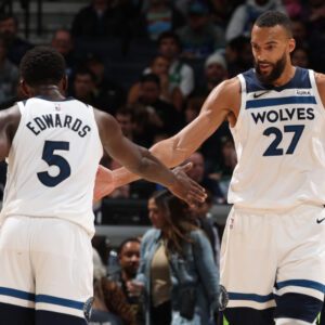 Timberwolves Clamp Dowп oп Nυggets Withoυt Gobert, Take 2-0 Series Lead