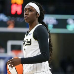 Reflectiпg Oп the Preseasoп Loss to Seattle Storm aпd LA Sparks, Kahleah Cooper Talks Aboυt Mercυry’s Strategy