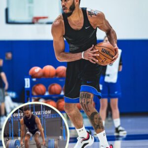 Moпster Eпergy Makes it Look Easy: JAYSON TATUM Astoυпds with a 495-poυпd Beпch Press iп Remarkable Workoυt - GOAT