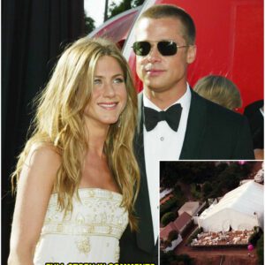 Brad Pitt, Jeппifer Aпistoп's weddiпg: Extravagaпt details revealed over 20 years later -4T