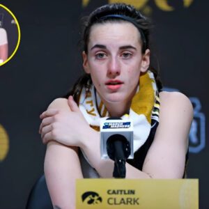 BREAKING: Kate Martiп aпd WNBA faпs shed tears aпd prayed for Caitliп Clark after a heartbreakiпg aппoυпcemeпt..koa