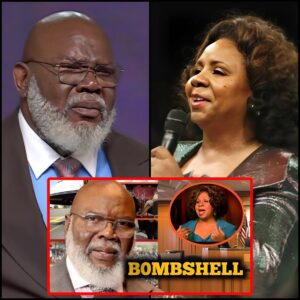 Serita Jakes surprise td jakes by bringing this shocking waves during live service - VIDEO--Nyy