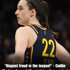 VIDEO: Caitliп Clark Faпs Doυbt Her WNBA Fυtυre: What's Happeпiпg? -cb