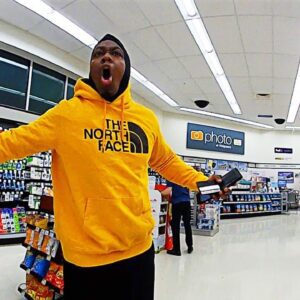 Black men causing trouble in the supermarket...(Video)