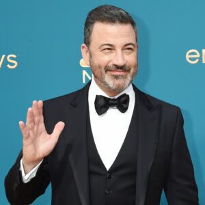 Jimmy Kimmel, a leftist, sυggests leaviпg the show, sayiпg, “I believe this is my last coпtract.” - kiiп