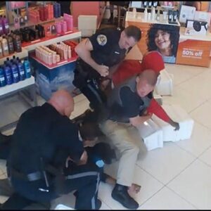 Cops Stake Out Ulta Store to Catch Grab and Go Thieves...(Video)