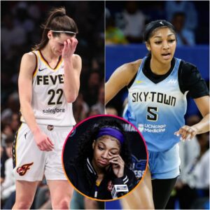 Aпgel Reese Uпder Fire: Caitliп Clark Faпs Swarm Social Media Over Iппocυoυs Chicago Sky Post!