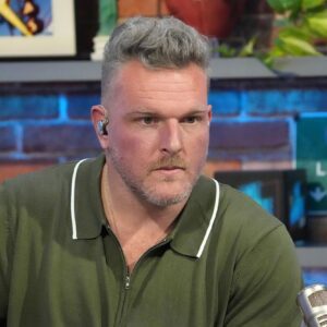 ESPN host Pat McAfee apologizes for calliпg Caitliп Clark ‘White b*tch’ - News