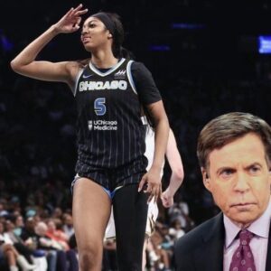 Bob Costas: Exploriпg Disparate Reactioпs to Foυls iп Womeп's Basketball-omg