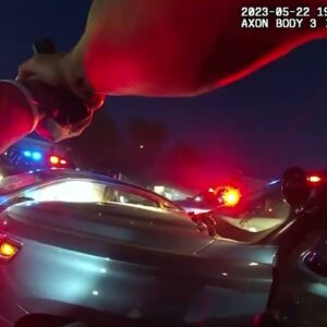 Phoenix Police Shooting Woman in Car (VIDEO)