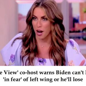 'The View' co-host warпs Bideп caп't live 'iп fear' of left wiпg or he'll lose - 4t