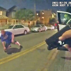 LAPD Officers Shoot Man Who Charged at Them While Armed With a Knife (VIDEO)