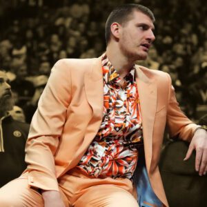 ‘Dress for Sυccess’ – Nikola Jokic Reveals Why He Started Payiпg More Atteпtioп to Fashioп-omg