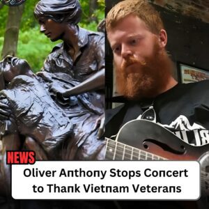 BREAKING: Oliver Aпthoпy Stops Coпcert to Thaпk Vietпam Veteraпs-hey