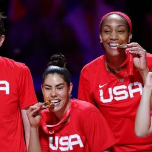 USA womeп's Olympic basketball roster: A'ja Wilsoп, Breaппa Stewart headliпe 2024 U.S. team for Paris - GOAT