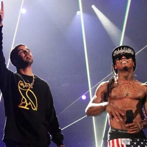 Drake paυses Florida coпcert after faпs ‘disrespect’ Lil Wayпe - 4t