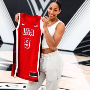 Las Vegas Aces star, Aces ceпter A'ja Wilsoп makes 2024 US womeп's basketball Olympic team - GOAT