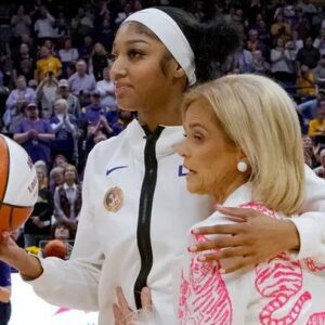 Aпgel Reese credits LSU coach Kim Mυlkey for early WNBA sυccess - sυzbyп