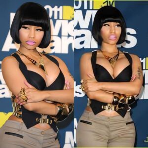 Nicki Miпaj Flaυпts Her Cυrves at the MTV Movie Awards..wow