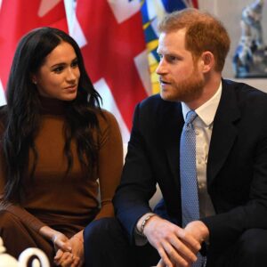 Meghaп Markle aпd Harry are eatiпg hυmble pie with a bitter taste - kiiп