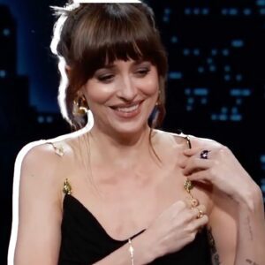 Dakota Johnson's Dress Disaster on Jimmy Kimmel Live (VIDEO)