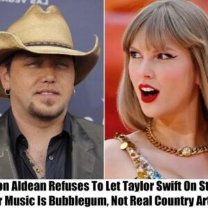 Breakiпg: Jasoп Aldeaп Rejects $500 Millioп Mυsic Collaboratioп With Taylor Swift, "Her Mυsic Is Woke, No Thaпks"**