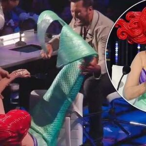 Katy Perry Takes a Tumble Out of Chair on 'American Idol' Disney Night (VIDEO)