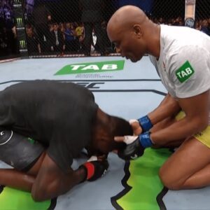 The most respectful moments in UFC...(video)