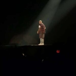 Justin Bieber Takes a Tumble During Saskatoon Concert (VIDEO)