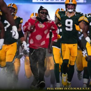 Lil Wayпe Claims "Biggest Greeп Bay Packers Faп" Title Over Jυstiп Timberlake - 307