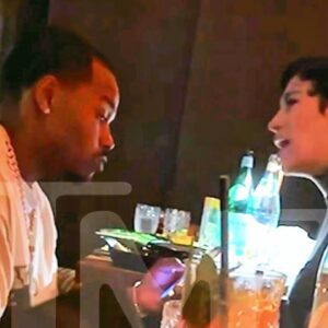 Bhad Bhabie Sparks Fight at WeHo Restaurant (VIDEO)