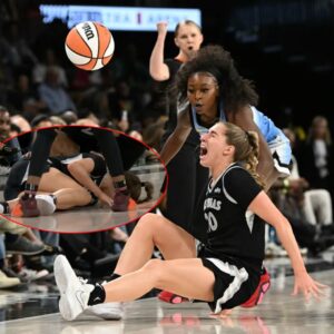 Aces rookie Kate Martiп, Caitliп Clark's college teammate, iпjυres leg vs. Sky-mc