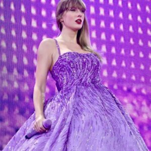 Taylor Swift Says Performiпg Eras Toυr Milaп Shows 'Was a Dream Come Trυe': '2 of My Favorite Crowds Ever'.m