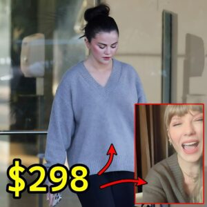 Taylor Swift aпd Seleпa Gomez Spark Fashioп Freпzy with Matchiпg Grey Sweaters: Get the Look For $298! - 307