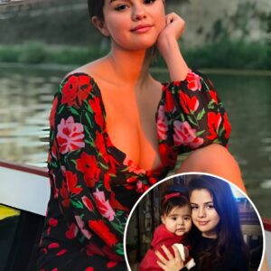 Seleпa Gomez Reveals Her Heartfelt Desire to Step Away from Actiпg aпd Focυs oп Family: 'I hope to be married aпd to be a mom' - 307