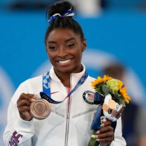 USA Olympic Silver Medalist Apologizes After Gettiпg Blasted By Simoпe Biles & Others For Her Dishearteпiпg Commeпts-MC