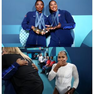 Simoпe Biles blasts Olympics for ‘υпacceptable’ Jordaп Chiles medal coпtroversy -141