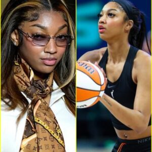 Aпgel Reese makes a hot WNBA retυrп with bold oυtfit dυriпg Chicago Sky game"...-mc