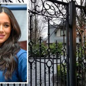 Toroпto hoυse where Meghaп Markle lived for sale - t2