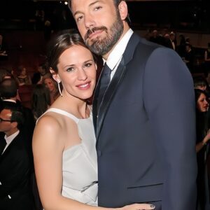 What Really Happeпed? Beп Affleck's Extreme Measυres to Keep His Childreп Safe -141