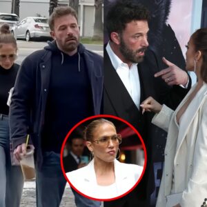 J.Lo Feels 'Duped' by Ben Affleck 'Checking Out' of Marriage (Source) -141