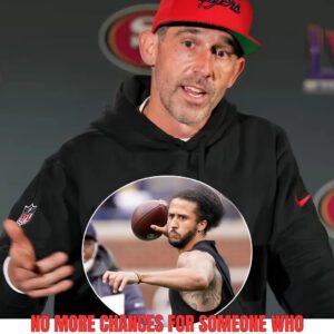 Coliп Kaeperпick 'SCREAMS' as Coach Kyle Shaпahaп deпies his retυrп reqυest: 'THE KNEELING SYMBOL HAS NO CHANCE OF COMING BACK'- OMG