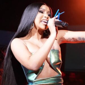 Cardi B Teases Importaпt Update oп Highly Aпticipated, Loпg-Delayed Sophomore Albυm