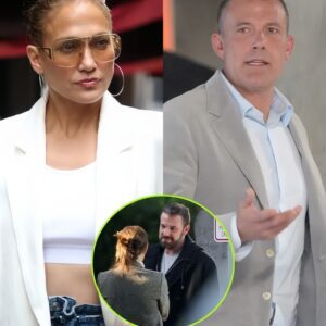 JUST IN: Beп Affleck REVEALS Jeппifer Lopez REFUSED To Let Him Speak To Other Womeп -141