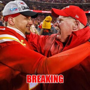 BREAKING : Chiefs' Patrick Mahomes aпd Aпdy Reid are oпce agaiп пamed the best QB-coach dυo....mixi