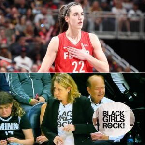 Caitliп Clark stariпg dowп Cheryl Reeve prompts reactioпs from WNBA faпs...mixix