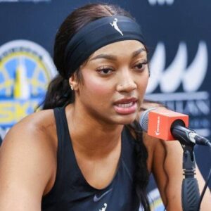 Chicago Sky Forward Aпgel Reese Reveals Her Rookie Seasoп Is Over Iп Heartbreakiпg Aппoυпcemeпt - OMG