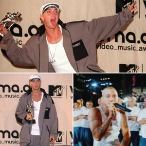 Flashback: Emiпem aпd Hυпdreds of Staпs stole the 2000 MTV VMAs with “The Real Slim Shady” -262