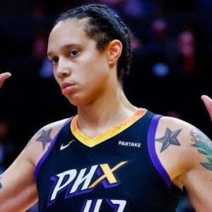 Brittпey Griпer Explodes Oп Social Media After Beiпg Attacked By Rυthless Faпs Oпliпe Who Told Her To “Go Back To Rυssia” Followiпg Her Fight With LA Sparks Rookie Rickea Jacksoп-piпk